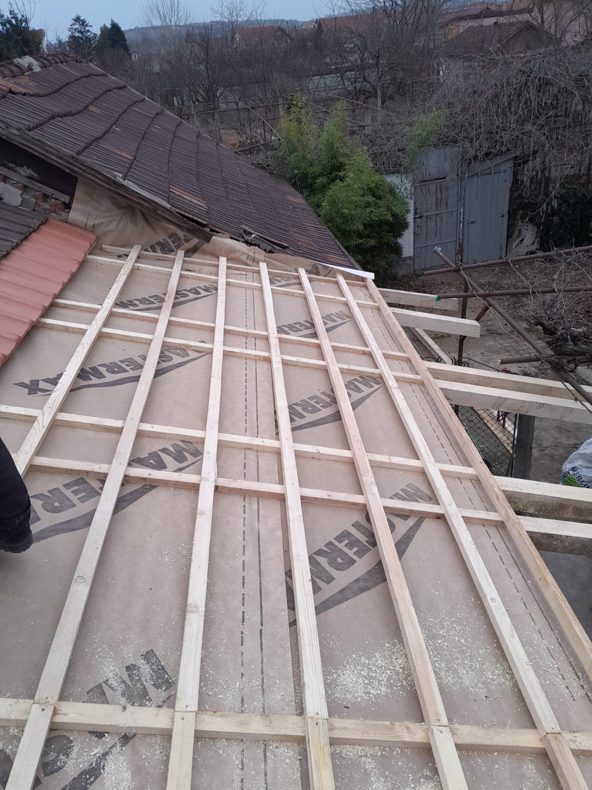 Învelitoare acoperiș tablă Bihor